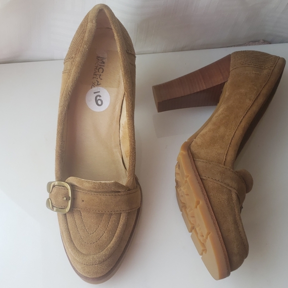 Michael Kors Shoes - NWOT- Michael Kors shoes